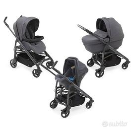 Trio love Chicco