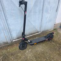 monopattino elettrico 