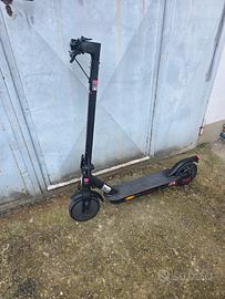 monopattino elettrico 