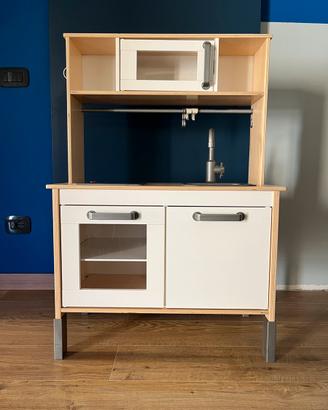 Cucina per bambini in legno (DUKTIG ikea)