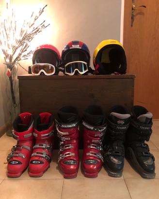 Attrezzatura da sci usata per ragazzi