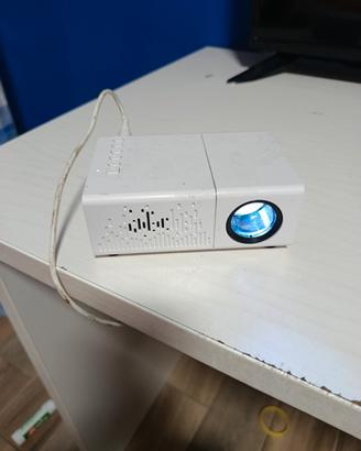 Mini Proiettore LED Portatile - Cinema in Casa (HD