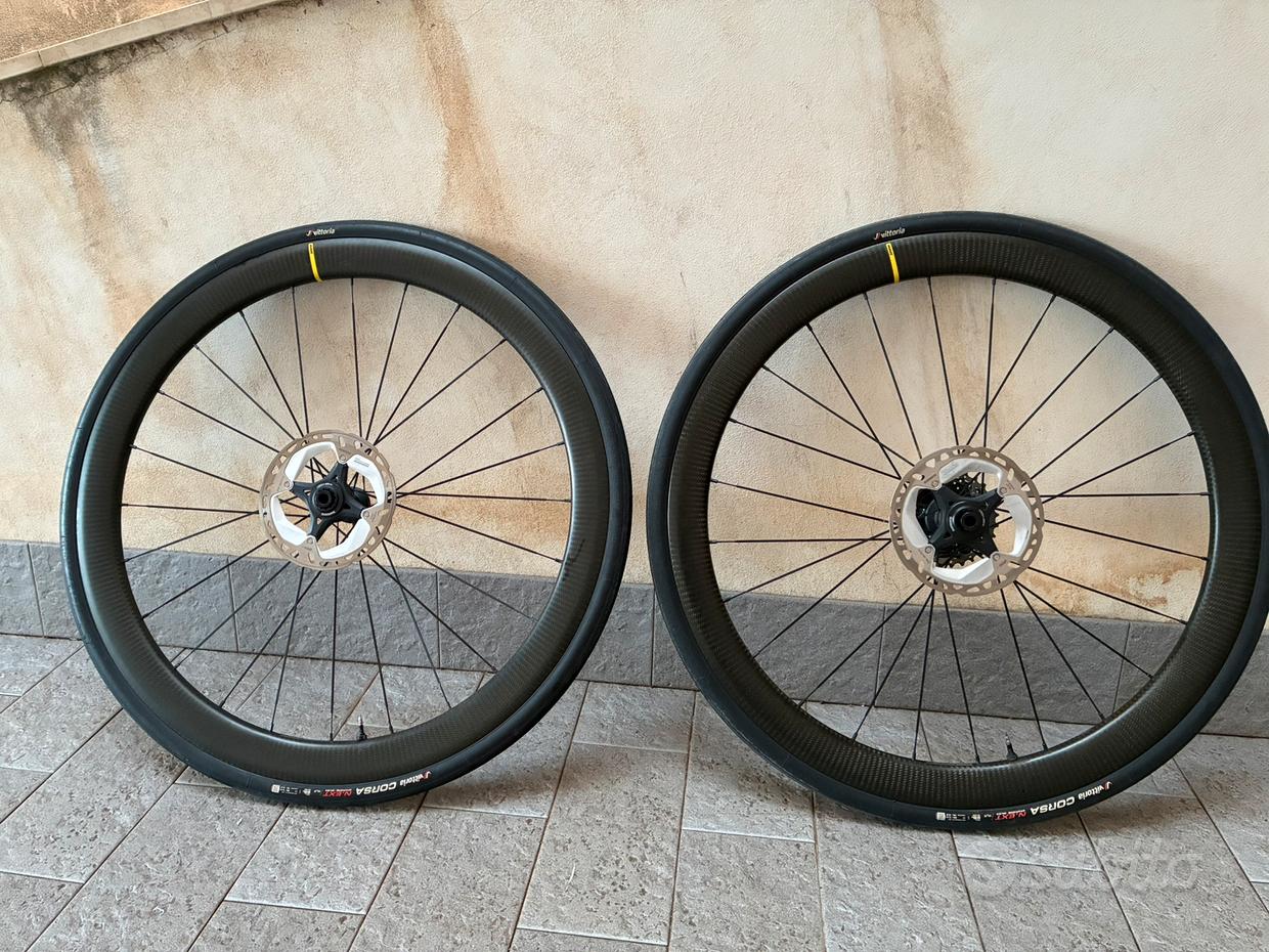 Paire De Roues Complètes Vélo 28x1.75 - Avec Roue Libre 7 Vitesses, Jantes, Pneus - Marque MADICKS - Neuf