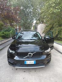 VOLVO XC 40 T2