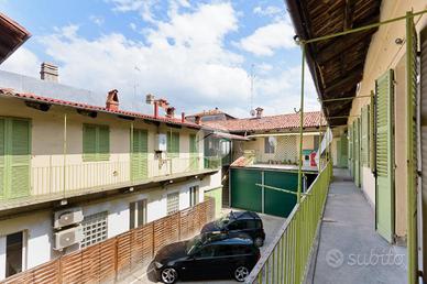 3 LOCALI A BRA