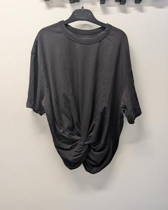 T-shirt nera