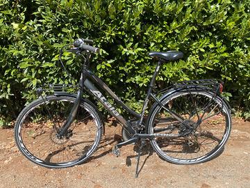 Atala Discovery da donna