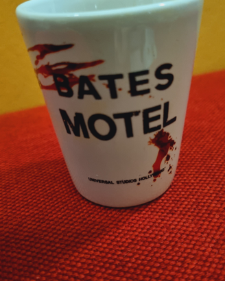 Gadget originale bates motel - universal studios