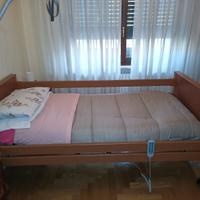 lettino da ospedale regolabile 