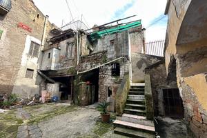 Stabile/Palazzo Acerra [Cod. rif 3296786VRG]