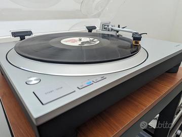 Giradischi premium Technics SL1500C argento