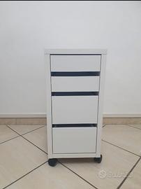Cassettiera con rotelle