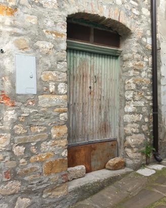 Stabile ad ACCETTURA (MT)