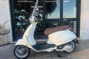 Piaggio Vespa 125 Primavera