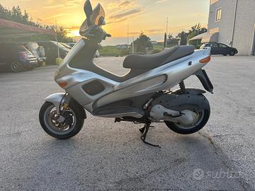 Gilera runner 180 2 tempi
