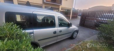 OPEL Combo-e - 2008