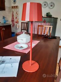 Lampada da tavolo ricaricabile 