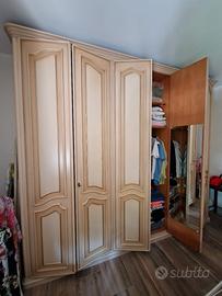 Armadio 6 ante stile veneziano, bicolore.