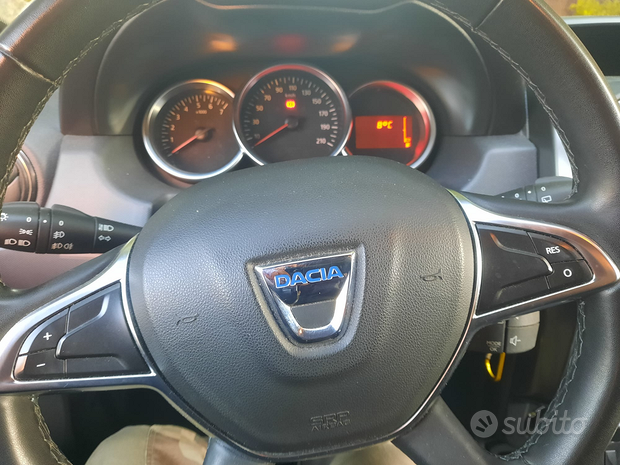 Dacia Duster 2017 Serie Speciale Brave