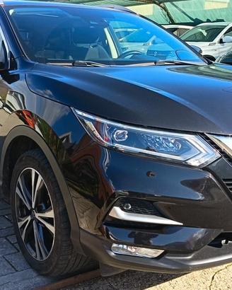 Nissan Qashqai 1.6 dCi 4WD Tekna