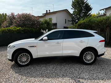 Jaguar F-pace 2016 2.0 180cv