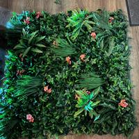 Pannelli di piante artificiali e fiori