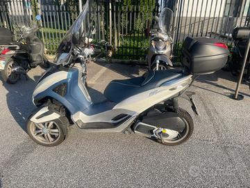 Piaggio MP3