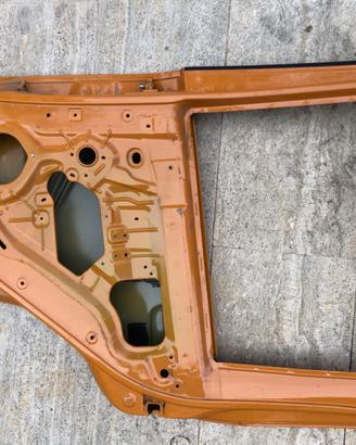 Porta sportello post. destro Fiat Panda arancione.