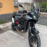 Africa Twin ES DCT