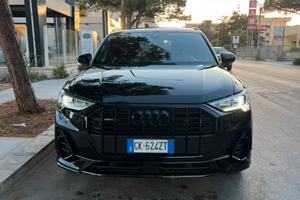 Audi Q3 Sline Black Edition