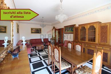 Appartamento con piano mansarda e Veranda