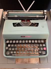 Olivetti Lettera 32 con Tavolo Originale