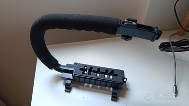 Camera handle / caddie