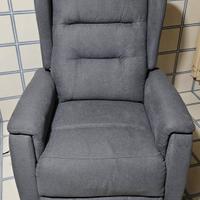 Poltrona relax reclinabile con alzapersona