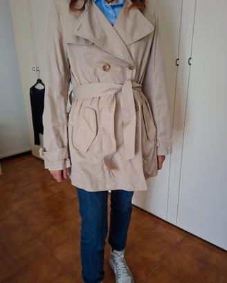 trench corto beige