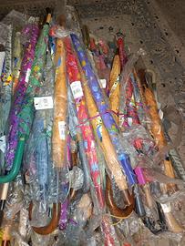 Lotto ombrelli nuovi