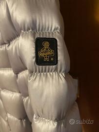 Giubbotto Refrigewear donna usato poco