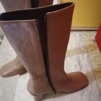 Stivali donna n. 37