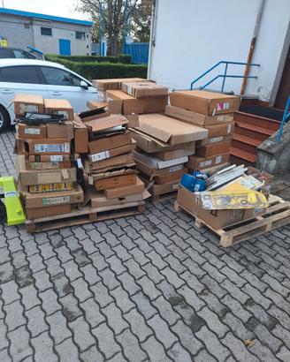 Radiatori nuovi in scatole originali, Frigair