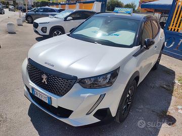 Peugeot 2008 1.2 130cv S&S EAT8 Allure (Automatica