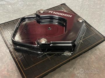 Piedino allargato per cavalletto laterale BMW GS