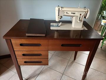 MACCHINA DA CUCIRE SINGER 267