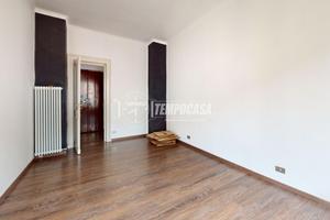 TRILOCALE CON POSTO AUTO!