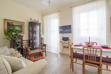 2 LOCALI A MARCELLINA
