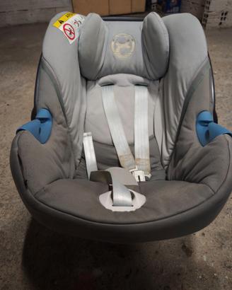 Seggiolino/ovetto auto Cybex Aton M e base Isofix