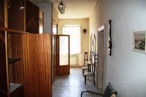 Casa indipendente di 330 m² con box auto a Spoleto