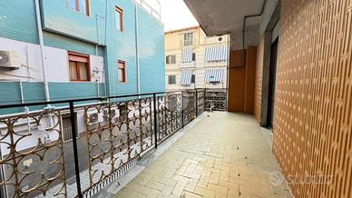 4 LOCALI A MARANO DI NAPOLI