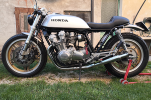 Honda CB 750 f2