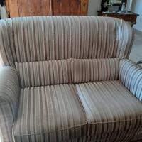 2 divani (DIVANI & DIVANI)