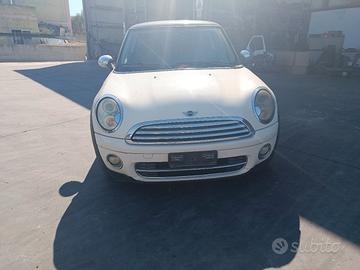 mini Cooper R56 (RICAMBI)